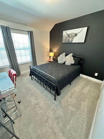 6004 Bursey Road, Watauga, TX 76148