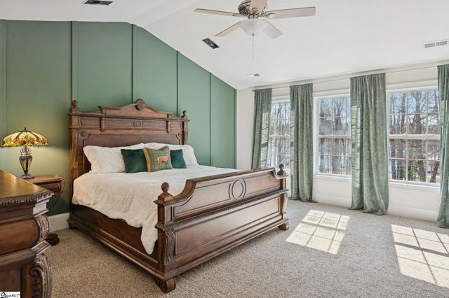 1120 Bay Drive, Fair Play, SC 29643