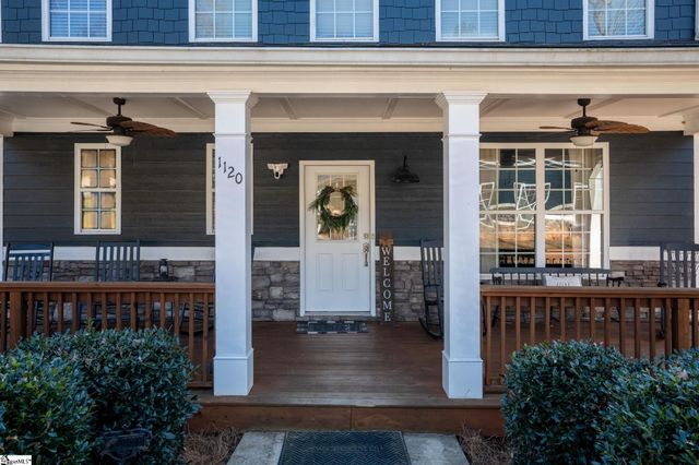 1120 Bay Drive, Fair Play, SC 29643