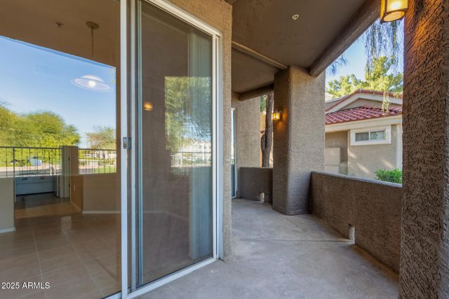 2929 W YORKSHIRE Drive 1104, Phoenix, AZ 85027