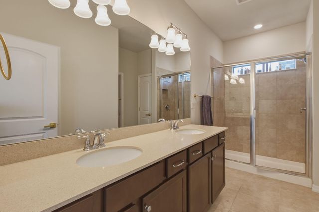 4601 Pinehurst Trail E, Oakland Park, FL 33309