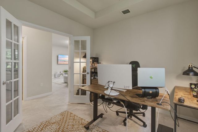 4601 Pinehurst Trail E, Oakland Park, FL 33309