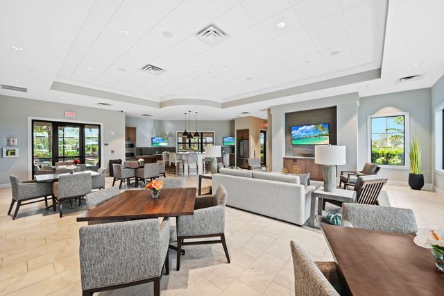 4601 Pinehurst Trail E, Oakland Park, FL 33309