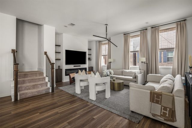 7537 Laburnam Road, Dallas, TX 75228