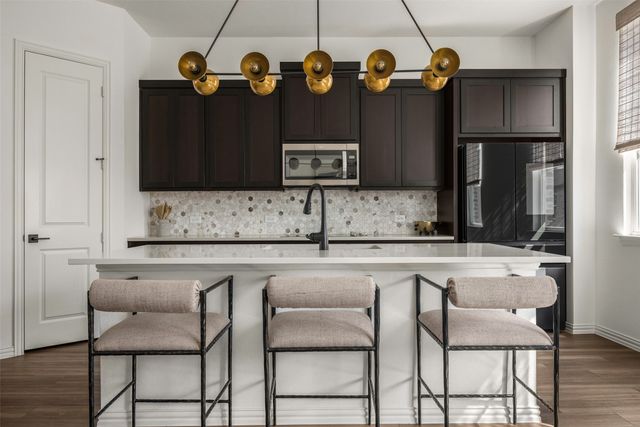 7537 Laburnam Road, Dallas, TX 75228