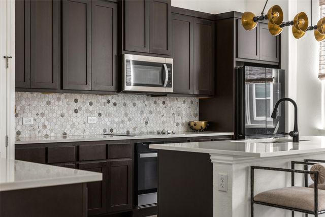 7537 Laburnam Road, Dallas, TX 75228