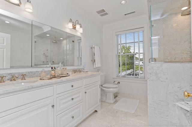 2 Elmwood Drive 2, Fairfield, CT 06890