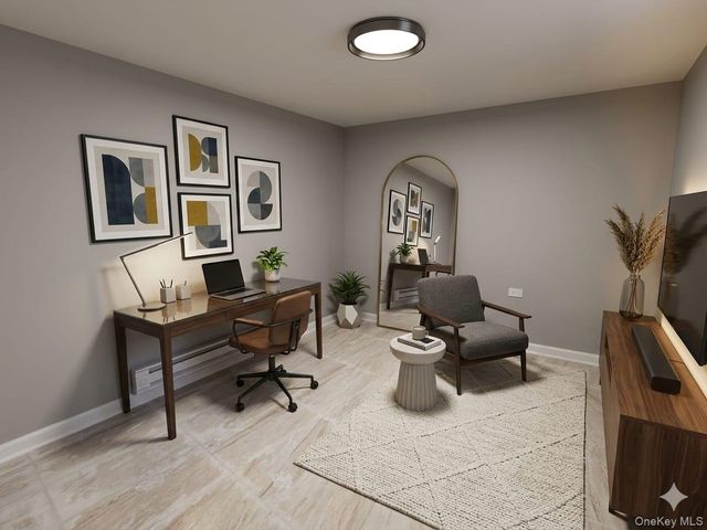 932 E 215TH Street, Bronx, NY 10469