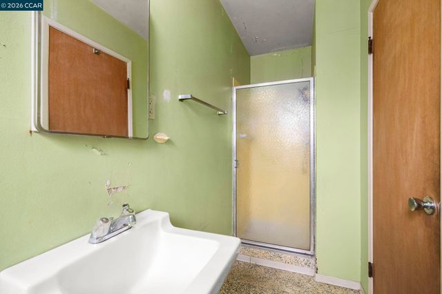 5501 Colorado Dr, Concord, CA 94521