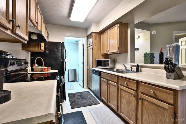 9940 Regatta Drive, Colerain Twp, OH 45252