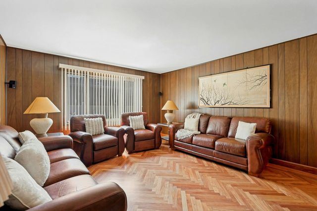 46 AVENUE B, Bayonne, NJ 07002