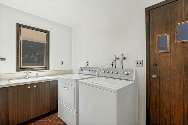46 AVENUE B, Bayonne, NJ 07002