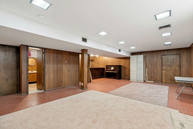 46 AVENUE B, Bayonne, NJ 07002