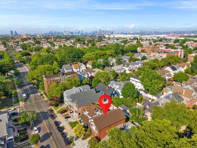 46 AVENUE B, Bayonne, NJ 07002
