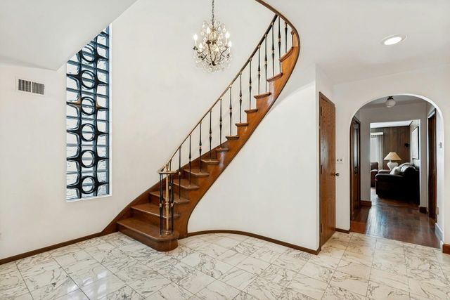 46 AVENUE B, Bayonne, NJ 07002