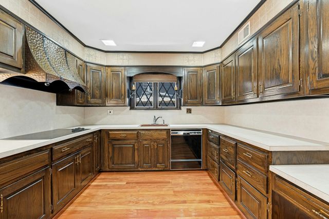 46 AVENUE B, Bayonne, NJ 07002