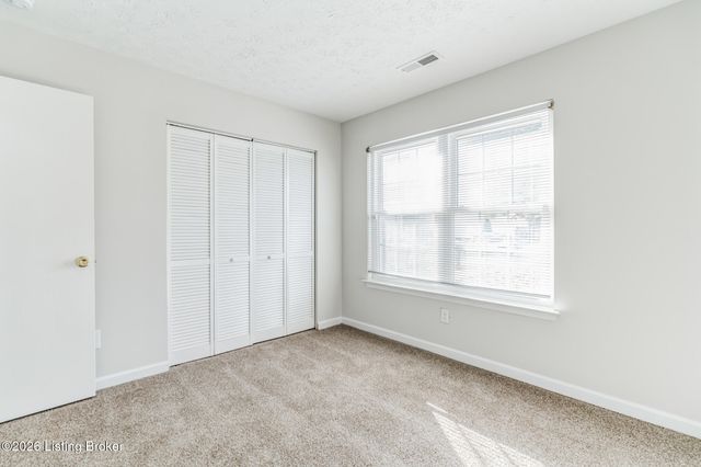 9603 Brooks Bend Rd, Louisville, KY 40258