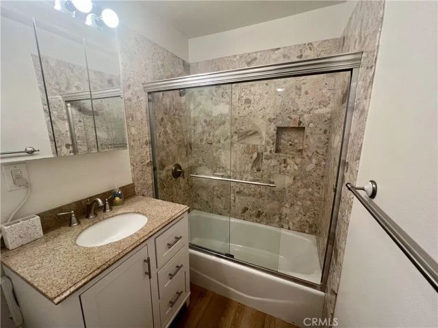 21106 Wardham, Lakewood, CA 90715