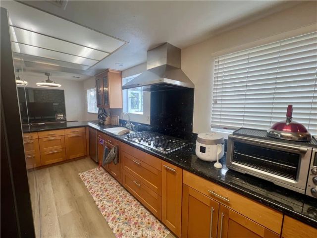21106 Wardham, Lakewood, CA 90715