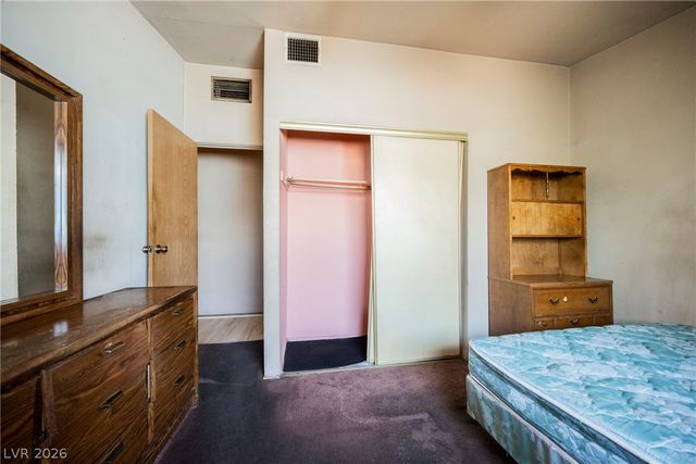 1900 Holmes Street, Las Vegas, NV 89106