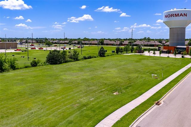3480 Rc Luttrell Drive, Norman, OK 73072