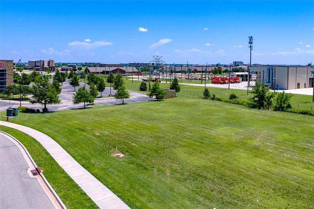 3480 Rc Luttrell Drive, Norman, OK 73072