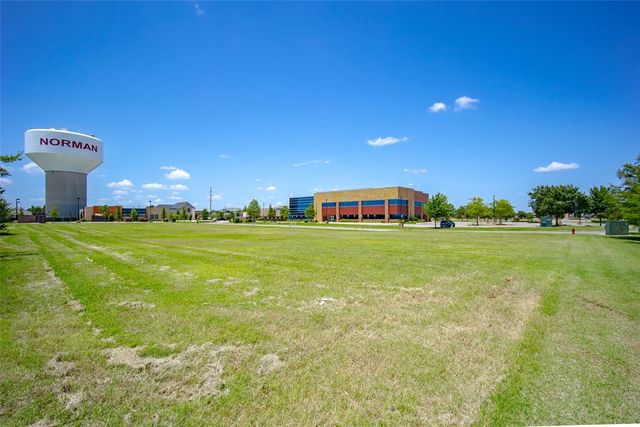 3480 Rc Luttrell Drive, Norman, OK 73072