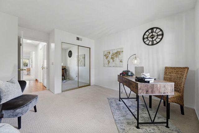 5081 Cribari Blfs, San Jose, CA 95135