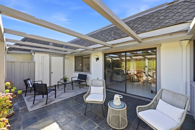 5081 Cribari Blfs, San Jose, CA 95135