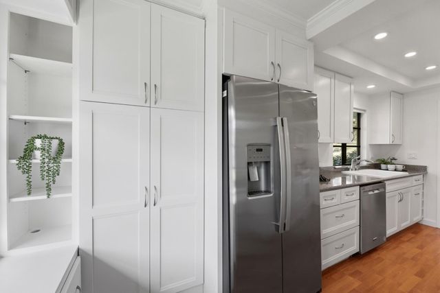 5081 Cribari Blfs, San Jose, CA 95135