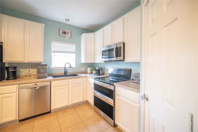 7022 Trantella Ct, Corpus Christi, TX 78414