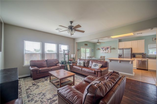 7022 Trantella Ct, Corpus Christi, TX 78414