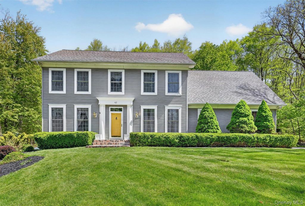 42 Philip Drive, Montgomery, NY 12549