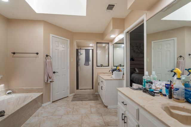 6805 Starnes Road, North Richland Hills, TX 76182