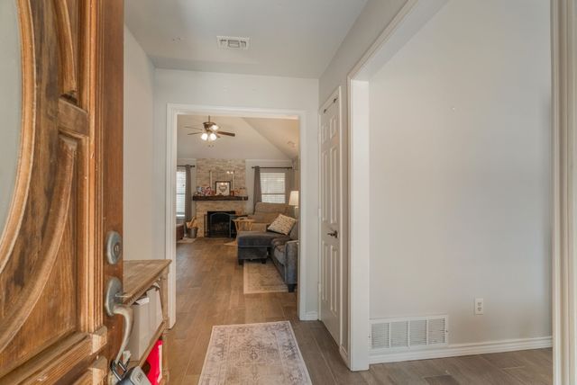 6805 Starnes Road, North Richland Hills, TX 76182