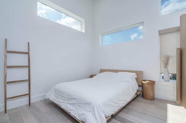 1419 Montopolis DR 1, Austin, TX 78741