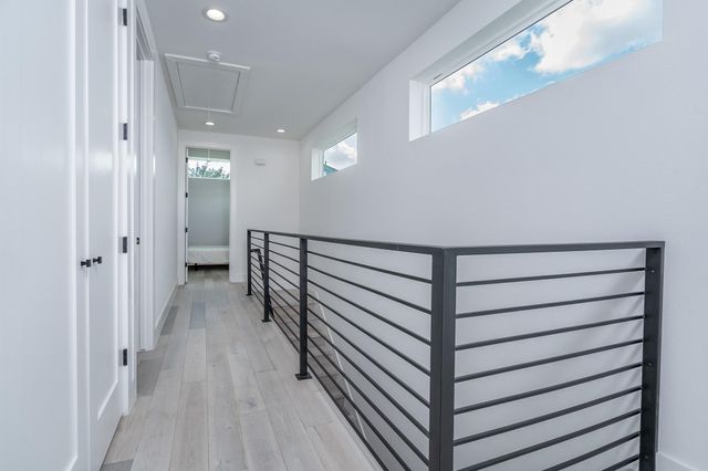 1419 Montopolis DR 1, Austin, TX 78741