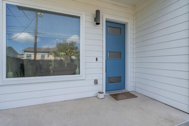 1419 Montopolis DR 1, Austin, TX 78741