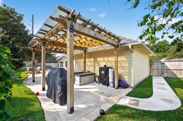 17418 Granberry Gate Drive, Tomball, TX 77377