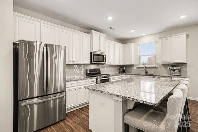 393 SE Winding Oaks Lane SE, Concord, NC 28025