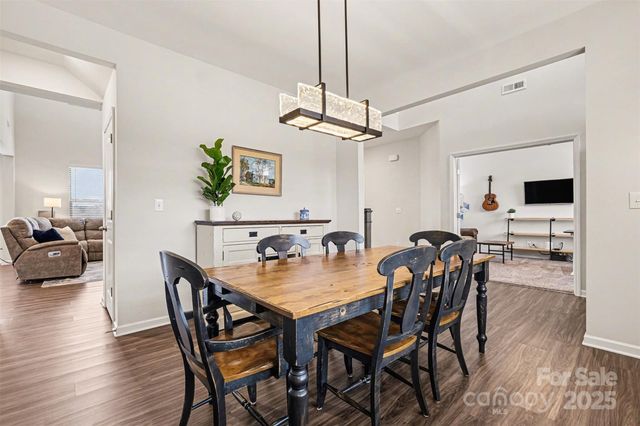 393 SE Winding Oaks Lane SE, Concord, NC 28025