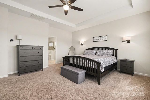 393 SE Winding Oaks Lane SE, Concord, NC 28025