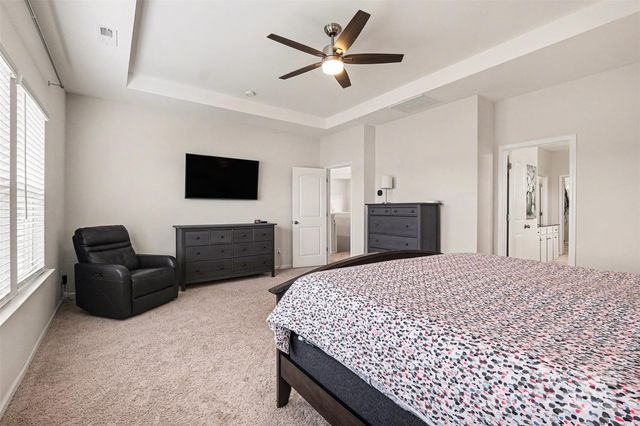 393 SE Winding Oaks Lane SE, Concord, NC 28025