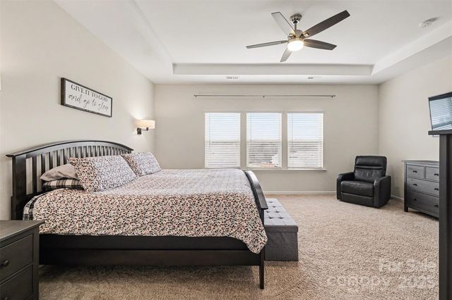 393 SE Winding Oaks Lane SE, Concord, NC 28025