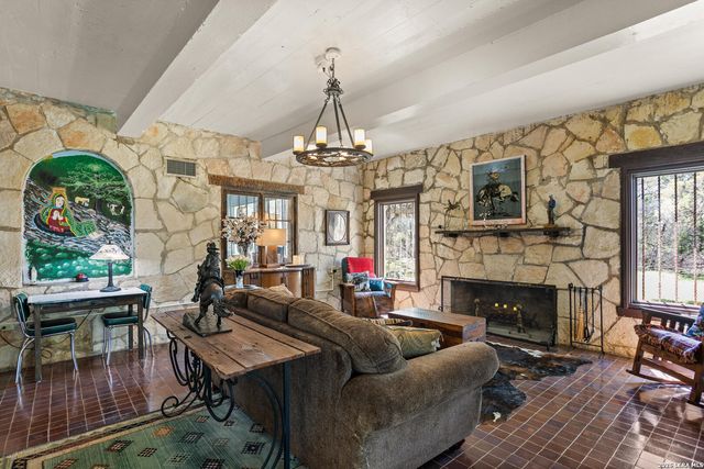 132 Ridge, Boerne, TX 78006