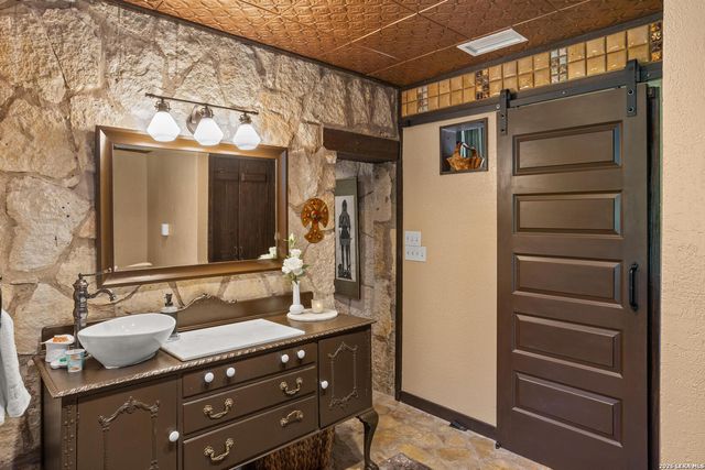 132 Ridge, Boerne, TX 78006