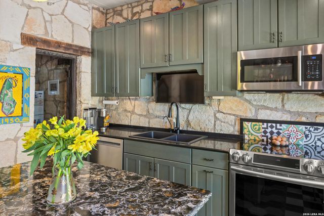 132 Ridge, Boerne, TX 78006