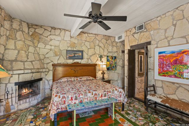 132 Ridge, Boerne, TX 78006