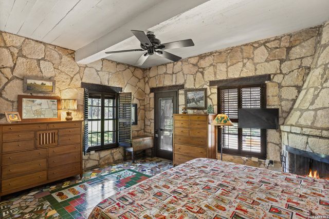 132 Ridge, Boerne, TX 78006