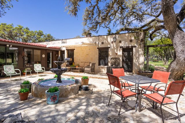 132 Ridge, Boerne, TX 78006